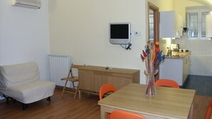 Apartment, 1 Bedroom (A) | Living room | 24-inch LCD TV with digital channels, TV - Vatican Complex (Rome)