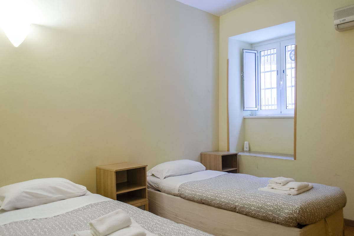 Apartment, 2 Bedrooms (B) | Laptop workspace, iron/ironing board (on request), WiFi (free)