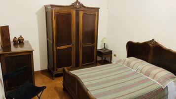 3 Schlafzimmer, Bügeleisen/Bügelbrett, WLAN