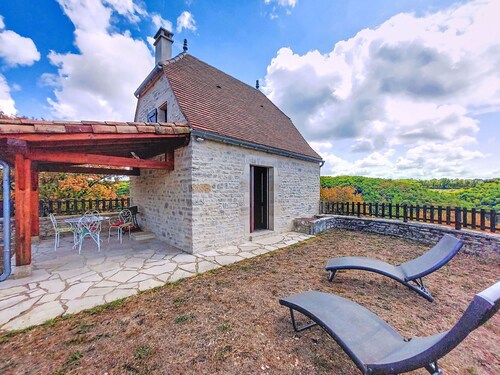 Belle maison de vacances privée avec TV, terrasse, animaux admis et vue panoramique