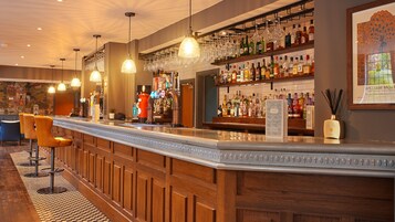 酒吧（店内）