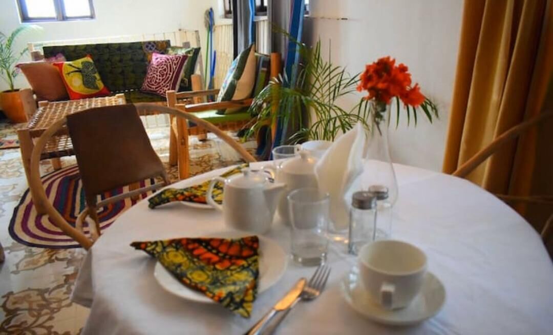 Breakfast area