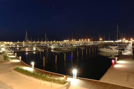 Marina. Hotel Villa Dina