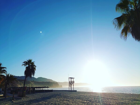 Yoga - Carmen Rooms (Nerja)