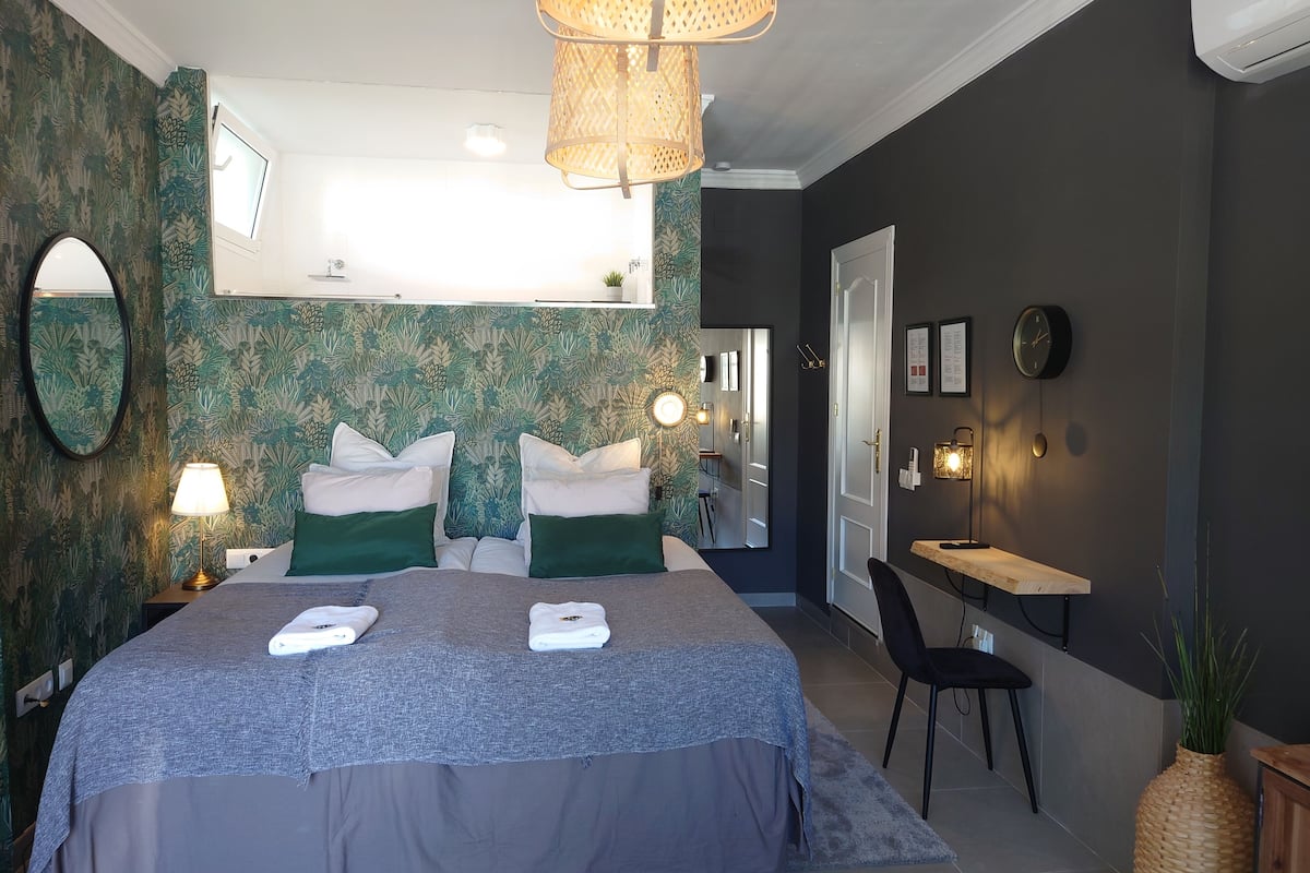 1 bedroom, premium bedding, down duvets, memory-foam beds