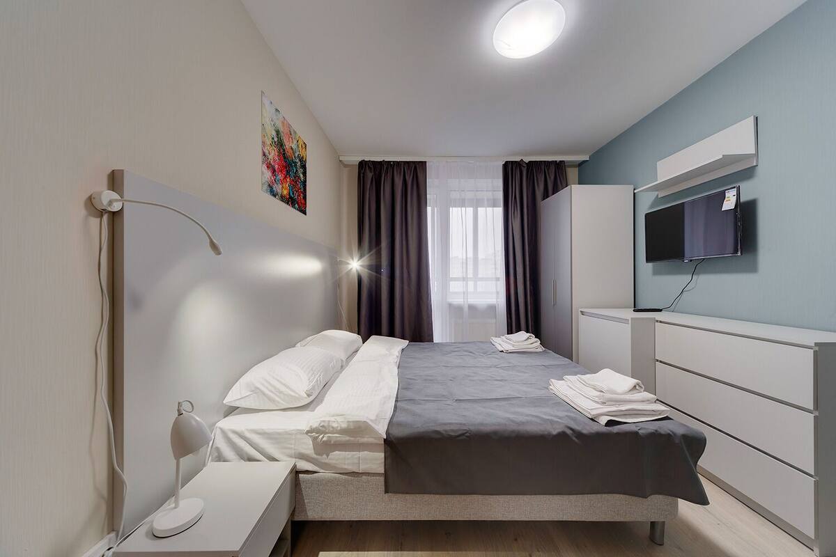 In-room safe, desk, laptop workspace, blackout curtains