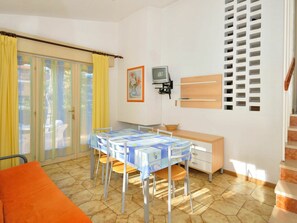 Interior - Beautiful villa for 5 guests with A/C, TV, terrace and pets allowed (San Michele Al Tagliamento)