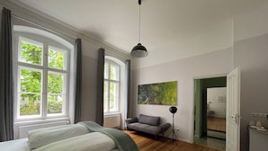 Studio cơ bản | Bộ đồ giường kháng dị ứng, chăn bông, minibar, màn/rèm cản sáng
