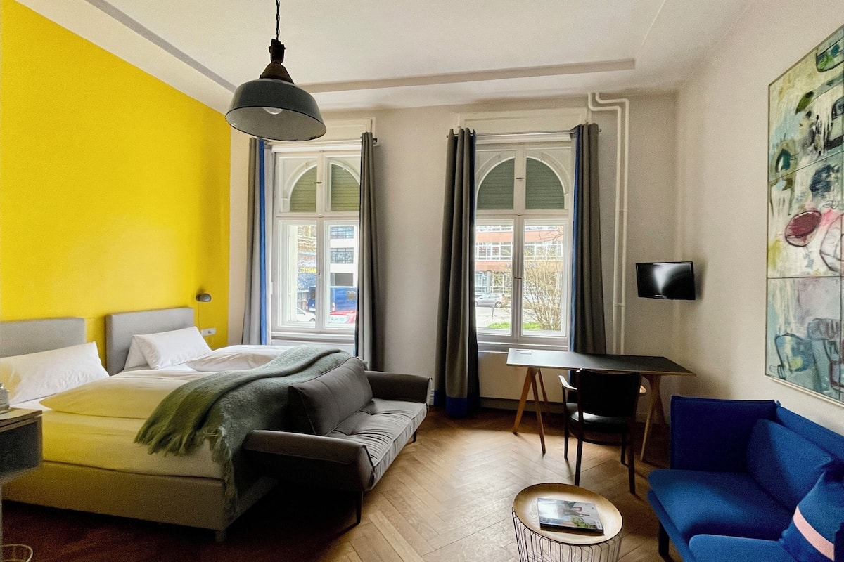 Hypo-allergenic bedding, down duvets, minibar, individually decorated