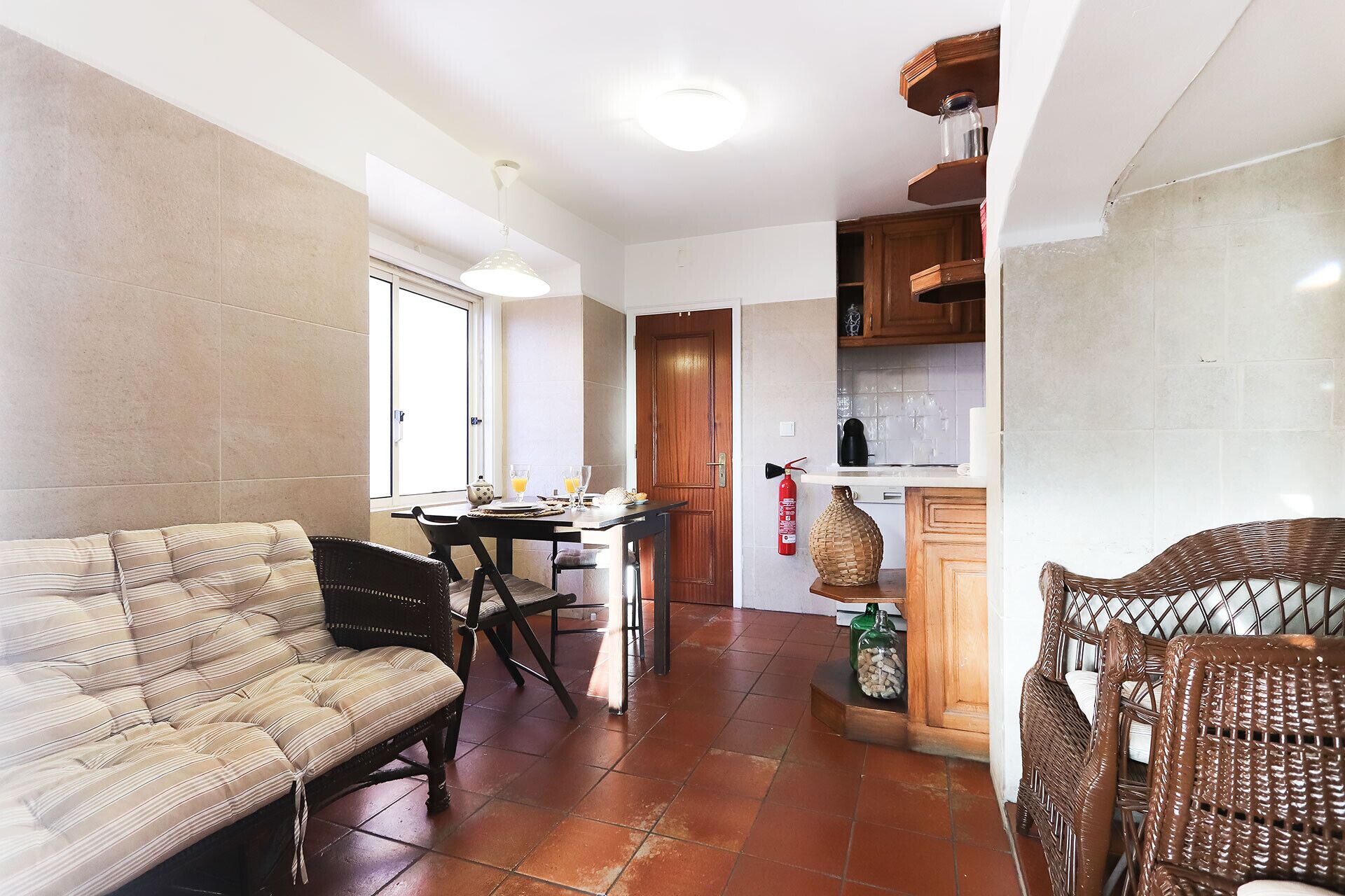 Apartment, 3 Bedrooms, Non Smoking | Living room | Flat-screen TV