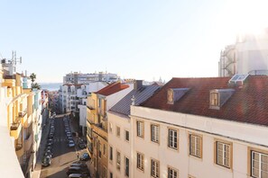 Exterior - Marques De Pombal Duplex With Terrace By Homing (Lisbon)