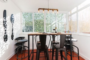 Apartment, 2 Bedrooms, Non Smoking | Dining