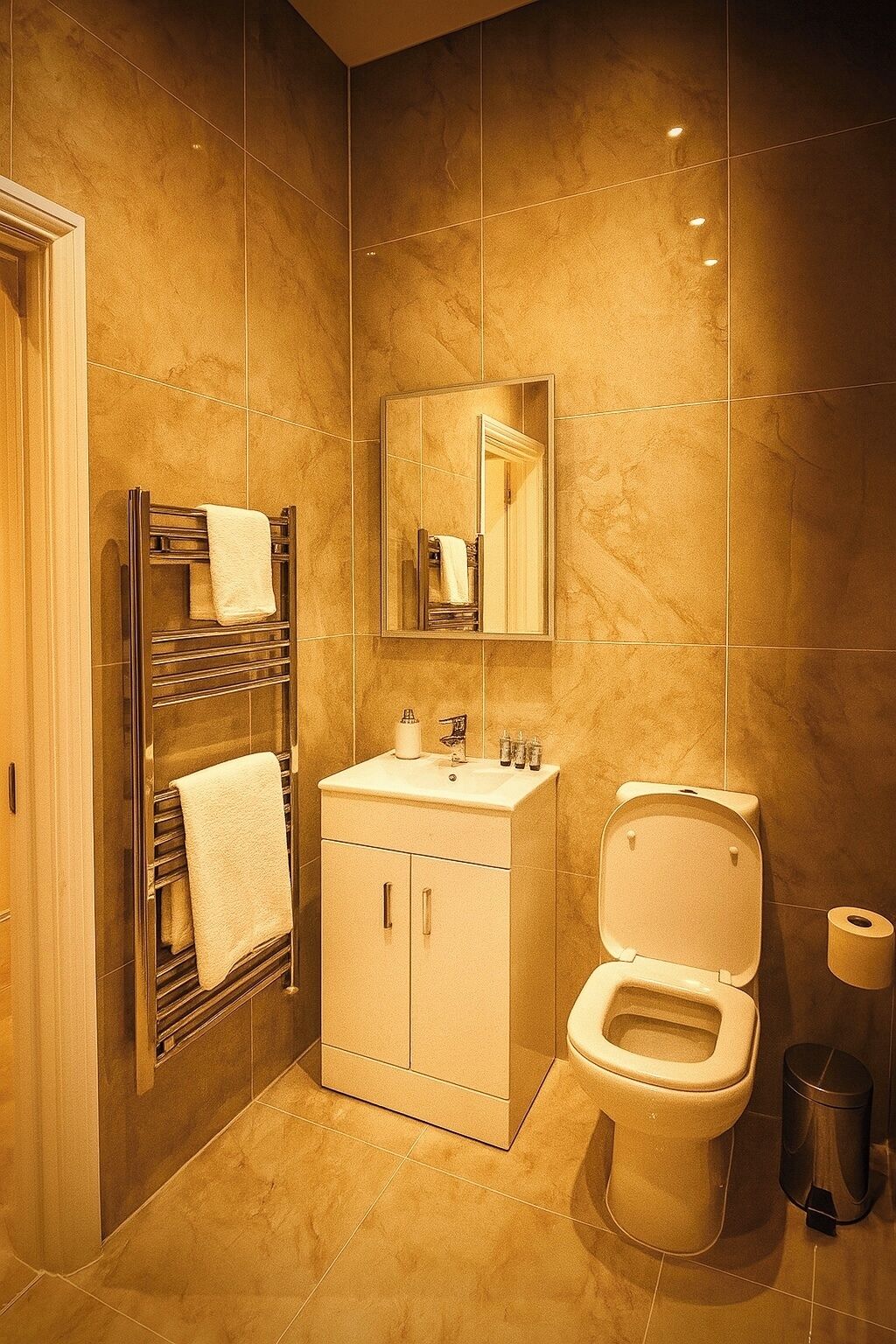 separate bathtub and shower, free toiletries, hair dryer, towels