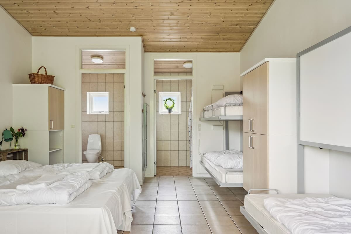 Familjerum (6 person) | Strykjärn/strykbräda, gratis wi-fi och sängkläder