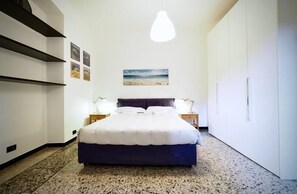 Apartment, 3 Bedrooms | 3 bedrooms, free WiFi, bed sheets - Splendida Dimora Pertinace (Genoa)