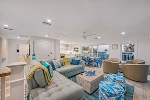 TV connectée, lecteur de DVD, livres, médiathÚque