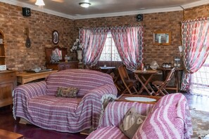 Interior - Bastille de Blignaut B&B (Edenvale)