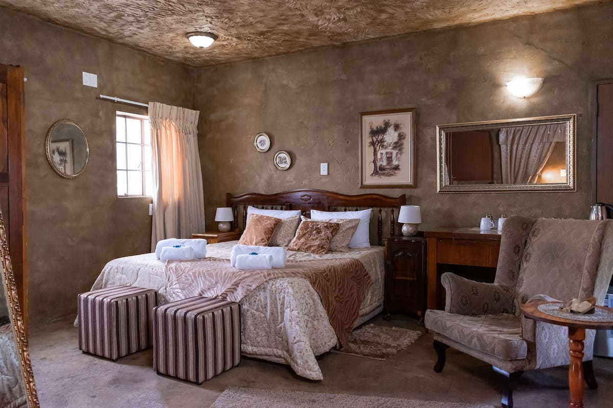Family Room (The Kings Chambers)