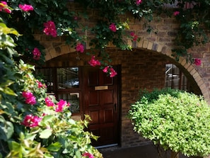 Exterior - Bastille de Blignaut B&B (Edenvale)