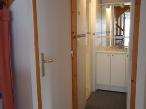 Interior - Morlaix Gite In Framework Based Rural and 8 km from the Sea (Plourin-Lès-Morlaix)