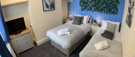 Premier Townhome | 3 bedrooms, individually decorated, individually furnished