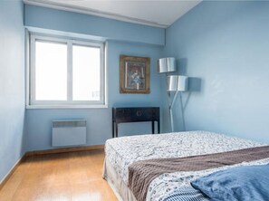 3 slaapkamers, een kluis op de kamer, een strijkplank/strijkijzer