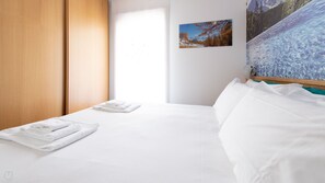 2 bedrooms, iron/ironing board, free WiFi, bed sheets - San Giovanni 13/A - Calidarium (Molina)