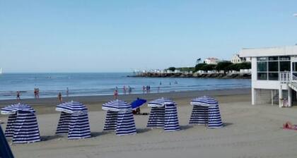 Appartement T2 prĂšs Royan 300 m plage - calme proche des commerces