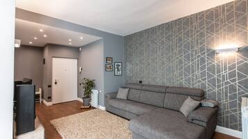 Fernseher, Netflix, Smart Speakers, Streaming-Dienste