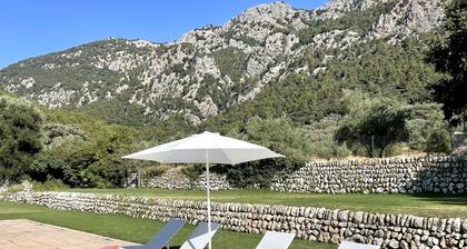 Schöne Villa in einer spektakulären Umgebung in Orient. 12 Personen