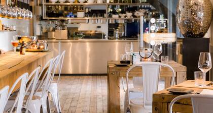 Boatlodge flottant confortable "Mallorca", Max. 4 pers, 2 chambres.