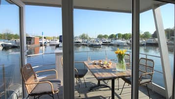 Dineren