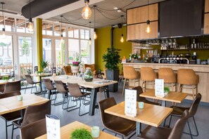 Breakfast, lunch and dinner served