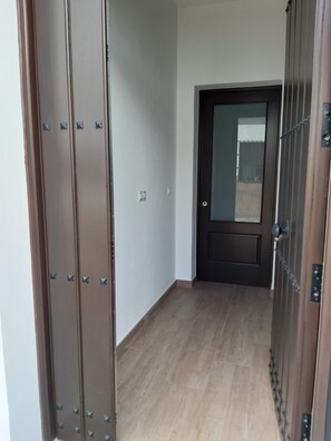 Entrée de l’hébergement