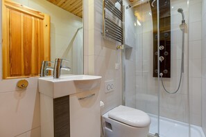 Vasca, asciugacapelli, asciugamani