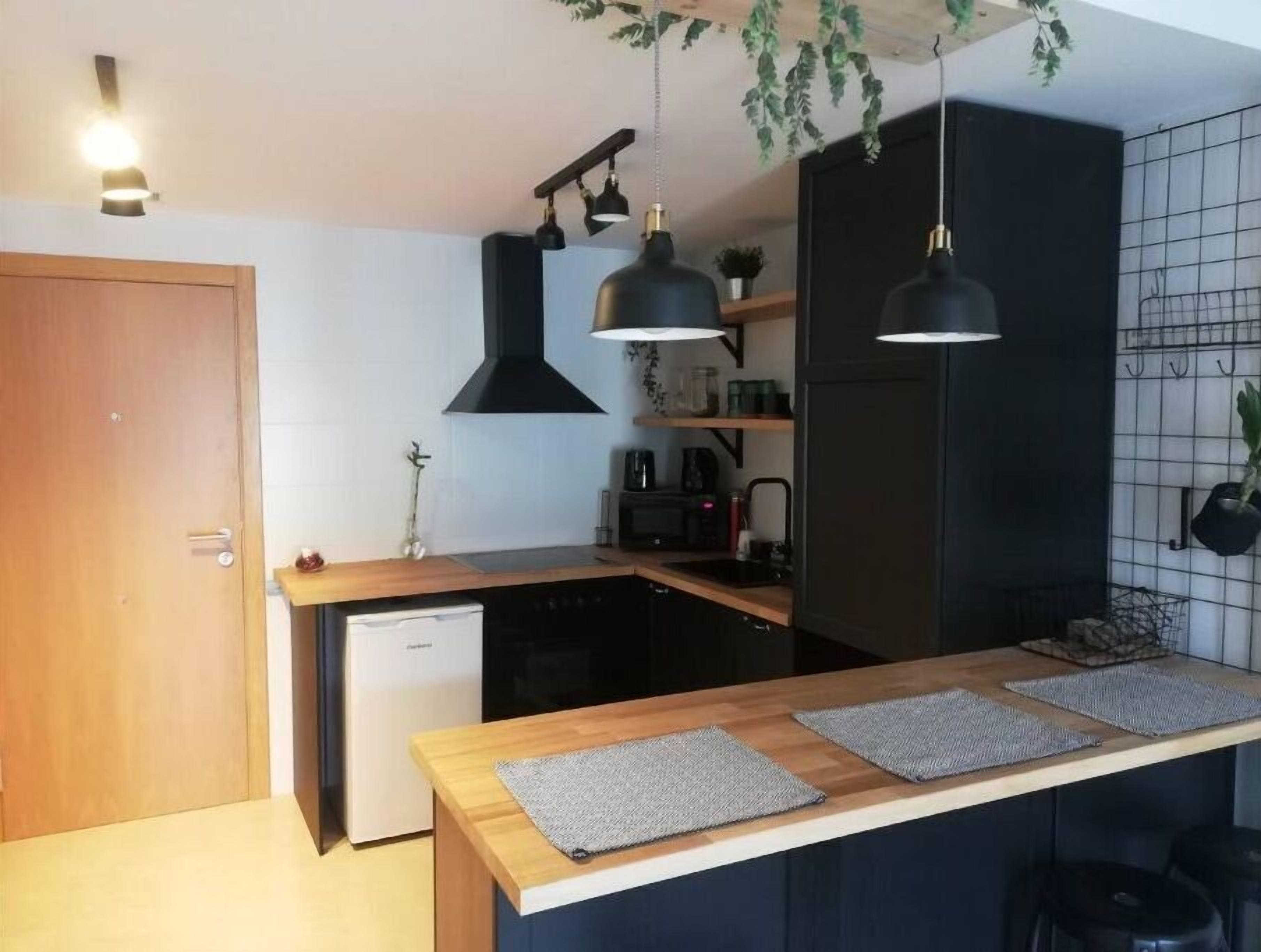 Kühlschrank, Ofen, Wasserkocher, Toaster