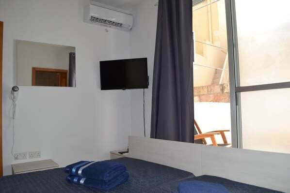 Room amenity - La Luna Townhouse (Sliema)