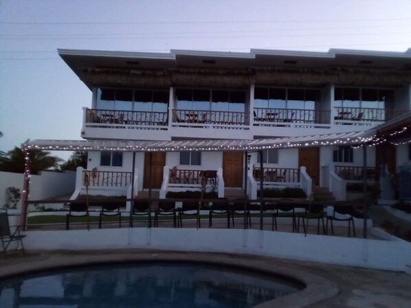 Exterior - Here’s a place for peaceful rest , only 40 minutes to town , (Puerto Princesa City)