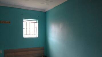 Double Room | Iron/ironing board, free WiFi, bed sheets