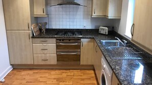 Biệt thự (3 Bedrooms) | Bếp riêng