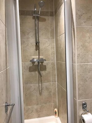 Bathroom - City Centre Townhouse - Perfect for a City Break (Exeter)