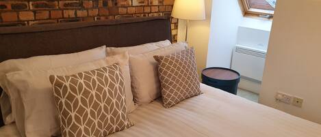 Apartment (3 Bedrooms)