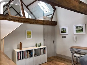 Interior - Stylish Wells Penthouse With Cathedral Views (Wells)