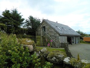 Exterior - Dartmoor Barn on North Hessary Tor (Yelverton)