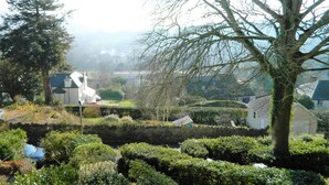 Property grounds - Period Charm With Stunning Views (Newton Abbot)