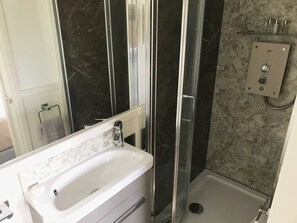 Appartement (1 Bedroom) | Salle de bain