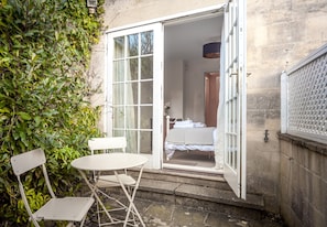 Apartment, 2 Bedrooms | Terrace/patio