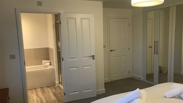 Hus (4 Bedrooms)