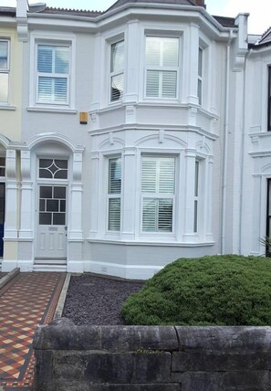 Exterior detail - Period Home - Charming Features - 1 Mile From Hoe (Plymouth)