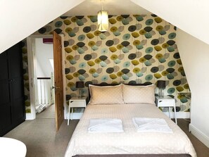 4 間睡房、書桌、熨斗/熨衫板、免費 Wi-Fi